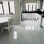 Stylish 3 Bedroom Home!