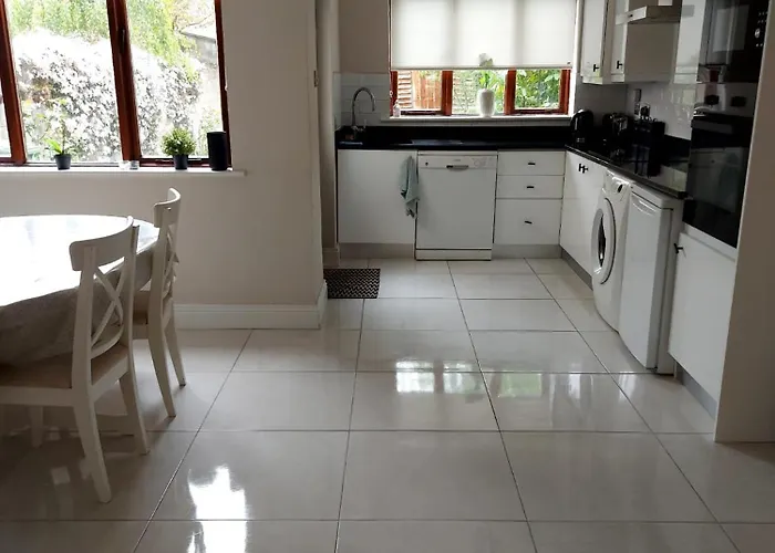 Stylish 3 Bedroom Home!